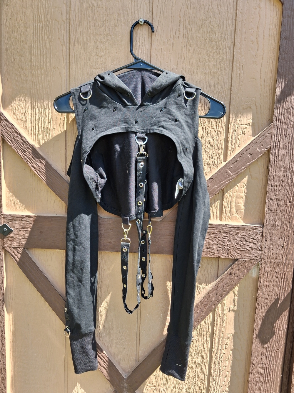 Black Cropped Hoodie with Strap & Ring Hardware